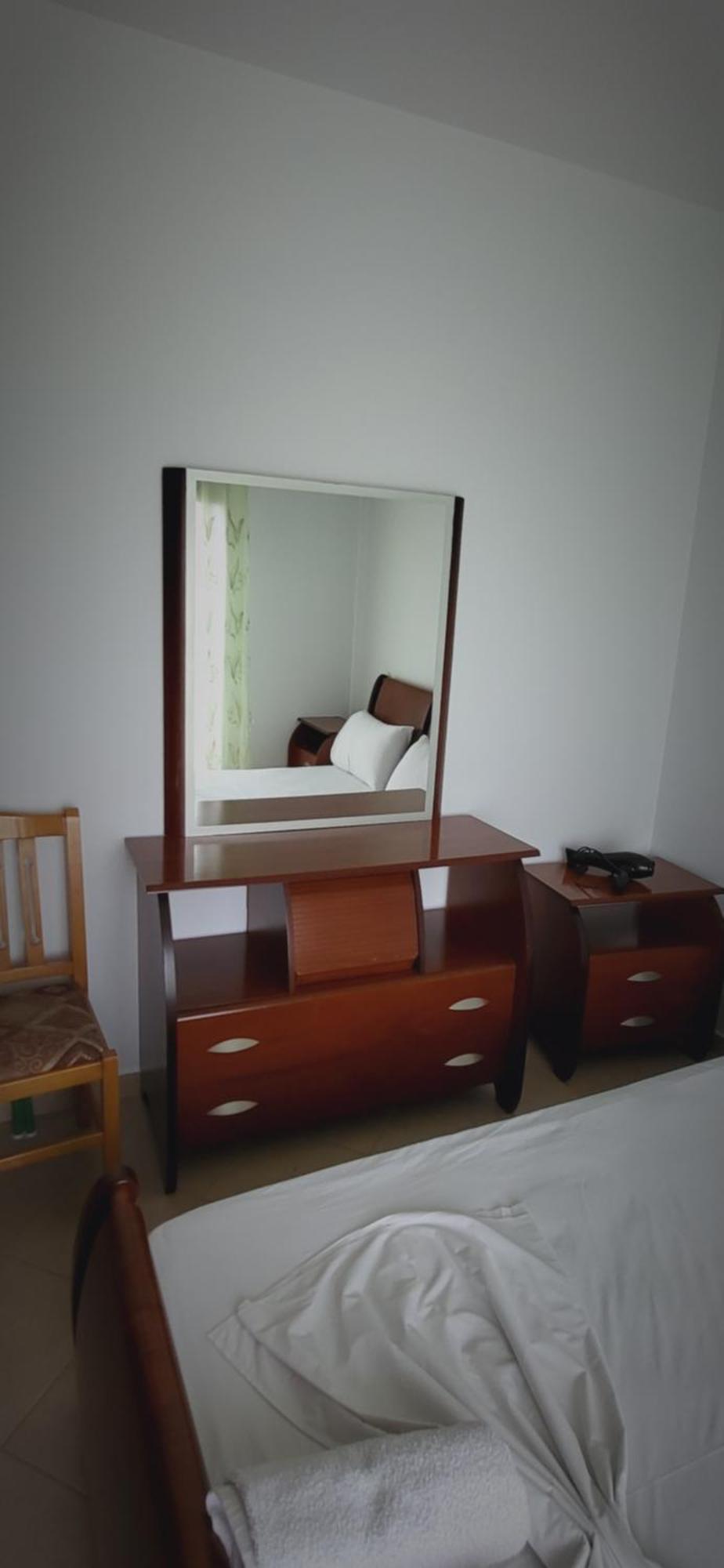 Eglent'S Tourist House Hotell Sarandë Rum bild