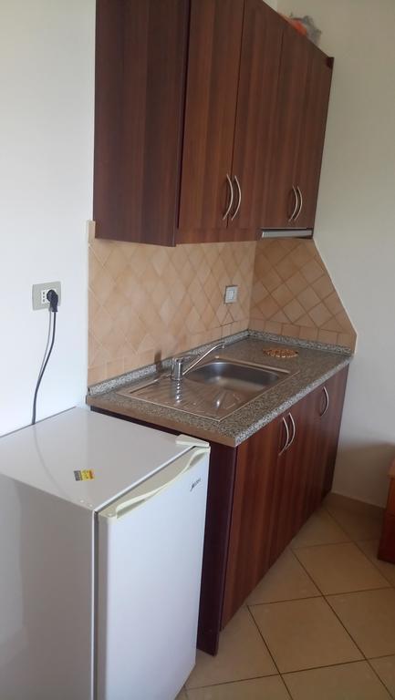 Eglent'S Tourist House Hotell Sarandë Exteriör bild